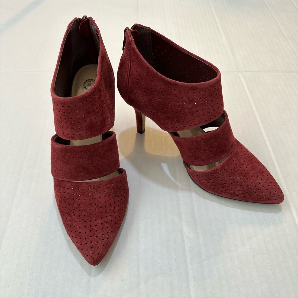Bella Vita - Danica - Wine Pump Bootie - Size 6.5